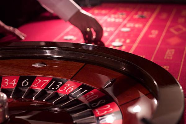 Comparing Support Resources: A Casino Dubai Research Guide